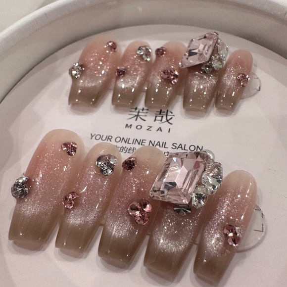 Nails tips - Picture 2 of 2